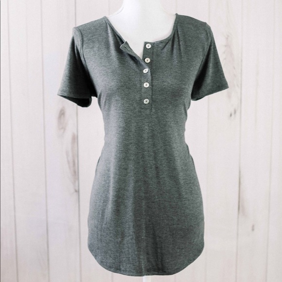 ⚡️LAST ONE⚡️Julia- grey tee with shell buttons - Picture 4 of 8